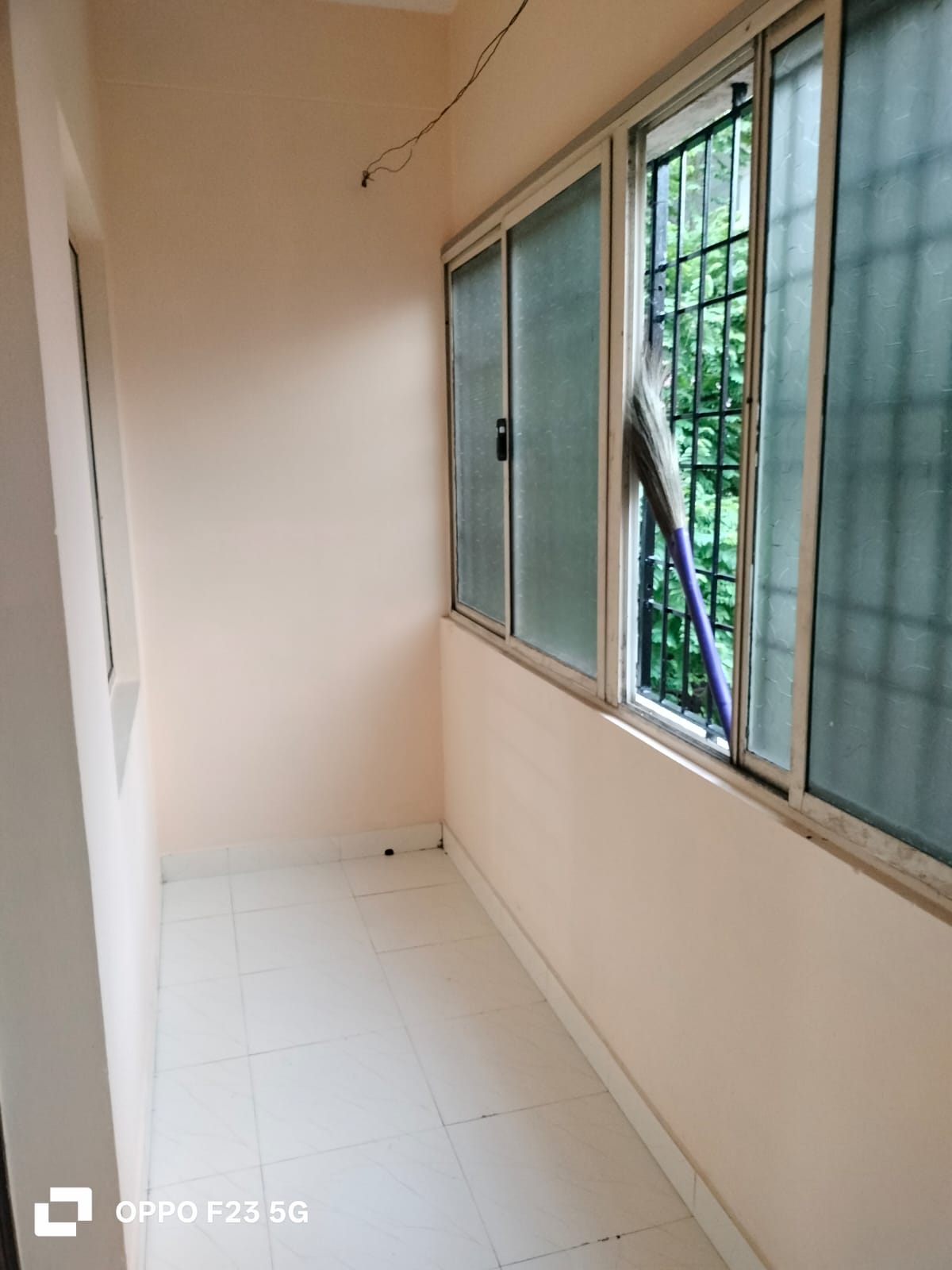Interior - Image 11